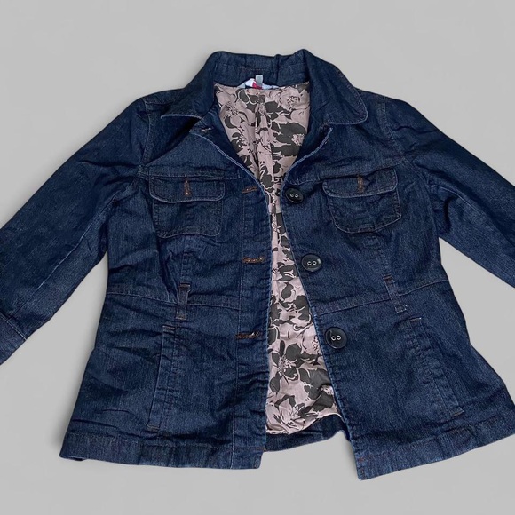 Women's Dark Blue Denim Jacket - Picture 6 of 8